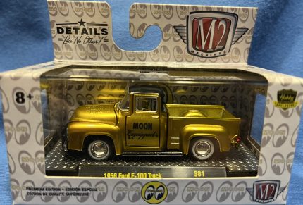 Mooneyes Gold Ford Pickup